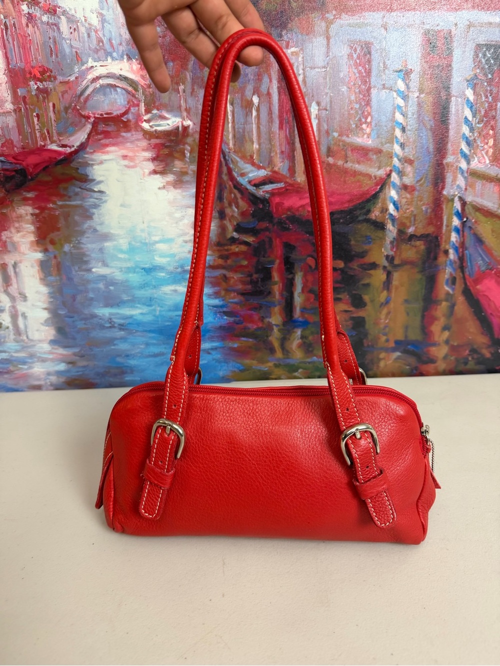 Roots Made in Canada Red Leather East West Bowler Shoulder Bag - Picture 8 of 12